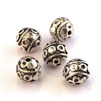 6 perles métal rondes 8mm argent vieilli