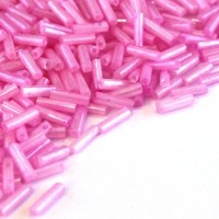 Perles rocailles tube rose opaque lustré