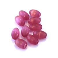 Perles olives oeil de chat 8mm fuchsia x10