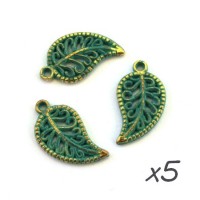 Breloque feuille vert de gris x5