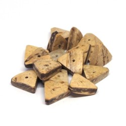 Perles en bois de coco triangles