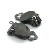 Attaches boucles d'oreilles clip plateau 10mm gunmetal