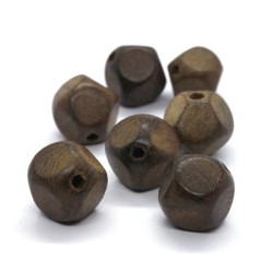 Perles bois exotique taillées 15mm x10