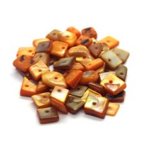 Perles chips de nacre carrées orange 10g