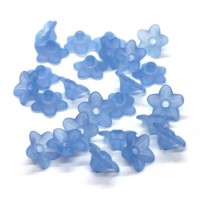 Perles fleurs lucite acrylique 10mm bleu clair x25