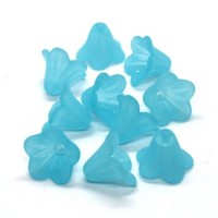 Perles fleurs lucite acrylique 14mm turquoise x10