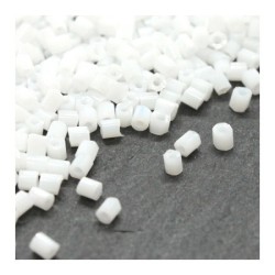 10g mini perles rocailles tube 2mm blanc opaque