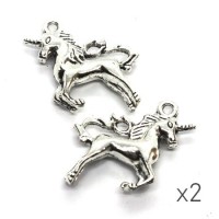 Breloque licorne argent vieilli