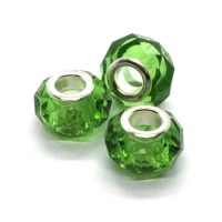 Perle à facettes style Pandora vert péridot