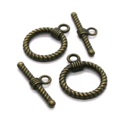 Fermoirs toggle bronze 16mm motif strié