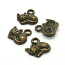 Breloques chat bronze