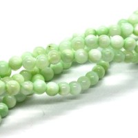 25 Perles rondes en coquillage 4mm vert péridot