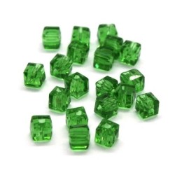 Perle cube à facettes 4mm vert x20