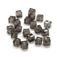 Perle cube à facettes 4mm black diamond x20