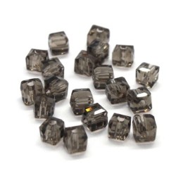 Perle cube à facettes 4mm black diamond x20