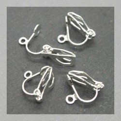 Petites attaches clips d'oreilles argentées