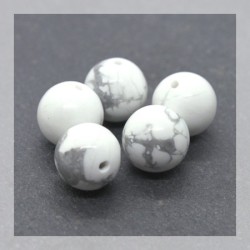 5 Perles rondes 10mm howlite blanche