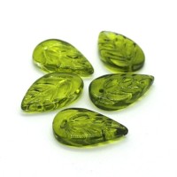 Perles en verre feuilles 18mm vert olivine x10