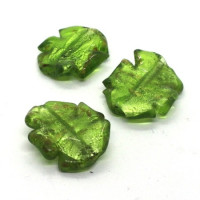 Perle entaillée feuille d’argent 21mm vert
