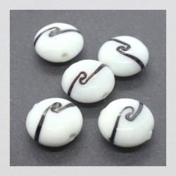 Perle galet verre lampwork 16mm blanc