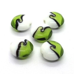 Perle galet verre lampwork 16mm vert