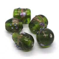 Assortiment 5 perles lampwork olivine