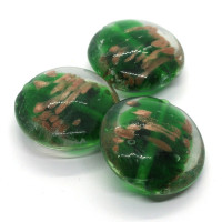 Perle galet en verre 26mm vert sapin