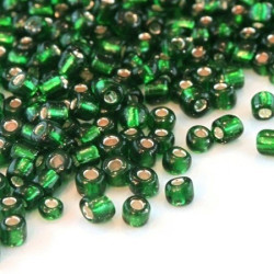 Perles de rocailles 4mm vert foncé silver lined