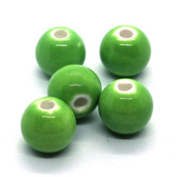 5 Perles en céramique 10mm vert