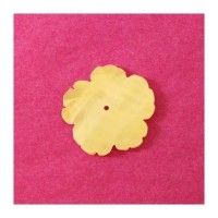 Fleur en nacre taillée 40mm blanc