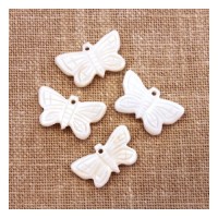 Papillon en nacre taillée blanc 24mm