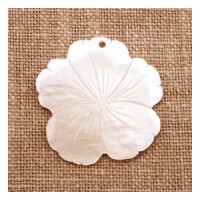 Fleur en nacre taillée 38mm blanc