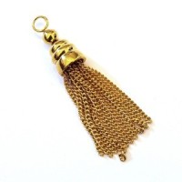 Grand pendentif pompon chainette doré