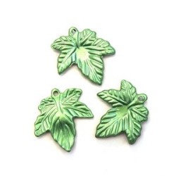 10 Perles Breloques Feuille Vert 21mm