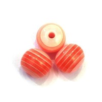 Perles rayées en acrylique rose saumon 12mm