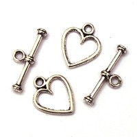 Fermoirs toggle coeur argent vieilli x2