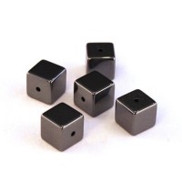 Perles cube hématite 6mm