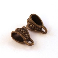 attache breloque pendentif