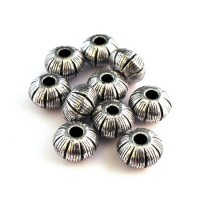 Perle CCB ronde aplatie striée argent vieilli x10