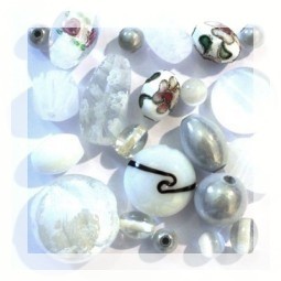 Perles couleur blanc et cristal