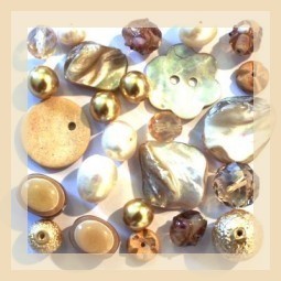 Perles couleur crème et beige